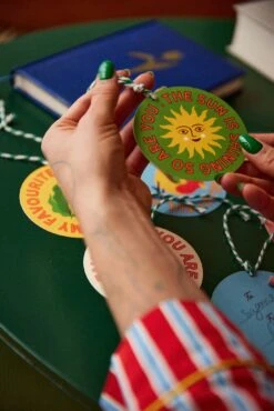 GIFT TAG -Make My Lemonade 7N5A6032