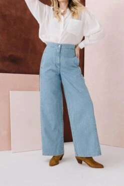 JEAN CLAUDE LIGHT BLUE 18 JEAN CLAUDE LIGHT BLUE -Make My Lemonade MML Lespermanents2016